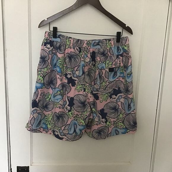 Vineyard Vines Mens Swim Trunks Size Large Mermaid Print - Picture 6 of 7